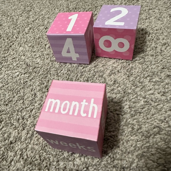 Tiny Ideas Progressive Time Photo Sharing Keepsake Age Blocks Pink & Purple - Picture 7 of 8